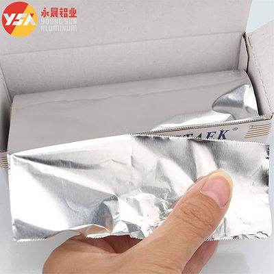 1235 3003 5052 8006 8011 Food Grade Aluminum Foil Roll Kitchen Wrap Foil